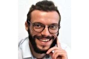 Performances environnementale et économique de mini-réseaux solaires pour l'électrification rurale en Afrique et évaluation de politiques publiques pour réduire leur empreinte carbone 